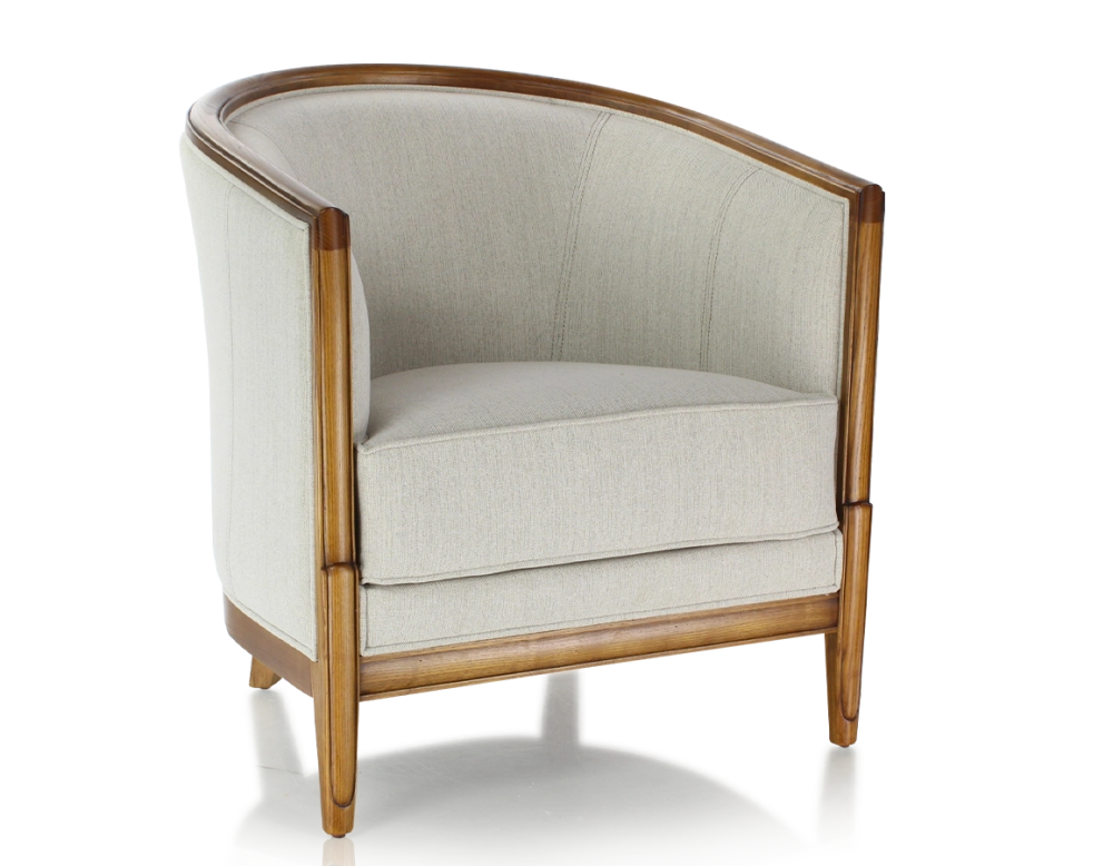 Sillón antiguo con reposabrazos moldurados madera con tinte envejecido y tejido beige natural