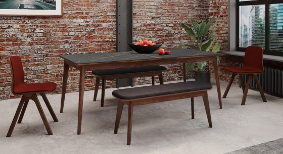 Table salle à manger en chêne et céramique 8 personnes avec bois teinte naturelle et plateau céramique effet marbre noir 210x100 cm