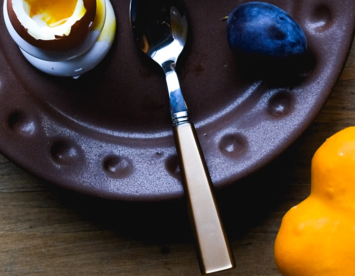 Ménagère 24 pièces caramel