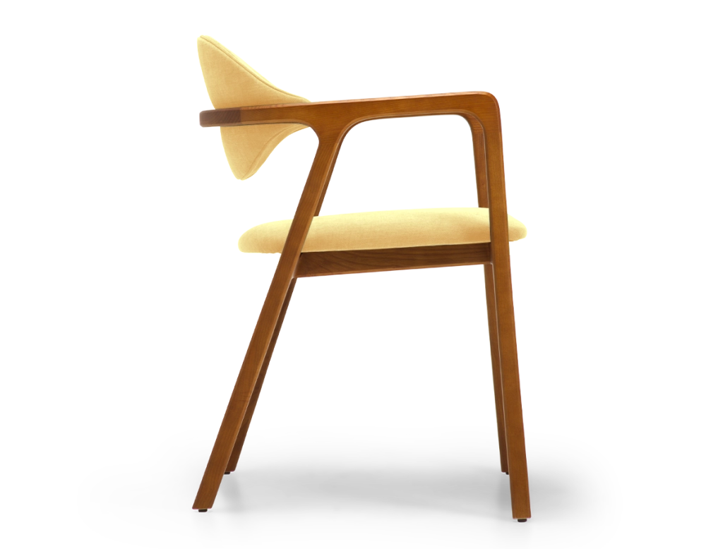 Chaise design avec accoudoirs bois teinte merisier et tissu jaune