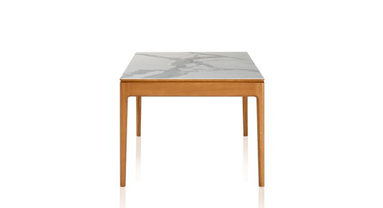 Table salle à manger en chêne et céramique 8 personnes avec bois teinte merisier et plateau céramique effet marbre blanc 210x100 cm