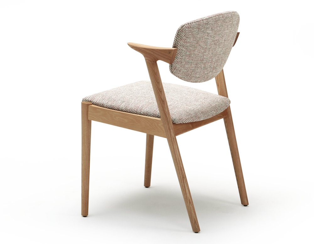 Chaise scandinave bois teinte naturelle assise tissu fusion