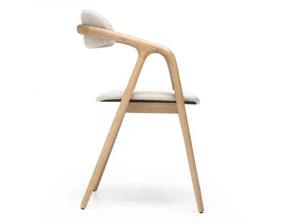 Silla escandinava madera tinte natural asiento tejido beige natural