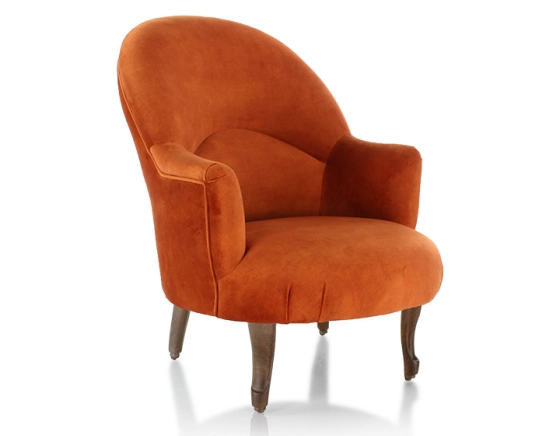 Fauteuil crapaud avec accoudoirs pieds bois teinte noyer et tissu velours terracotta