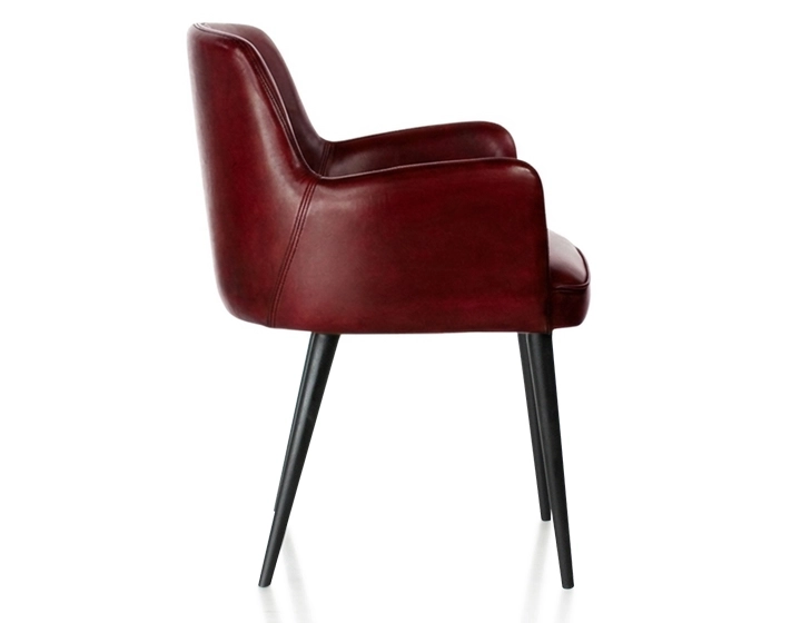Chaise vintage avec accoudoirs cuir rouge carmin