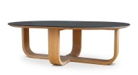Table basse ovale en chêne et céramique avec bois teinte naturelle plateau céramique effet ardoise 120x80 cm