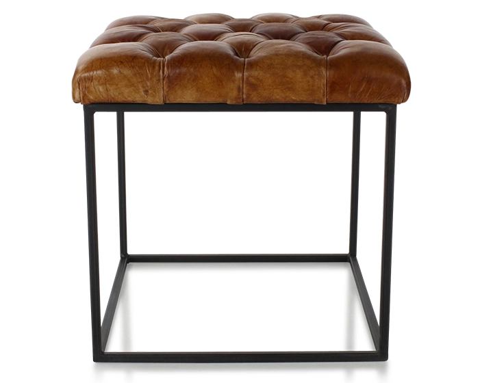 Pouf Chesterfield cuir marron clair