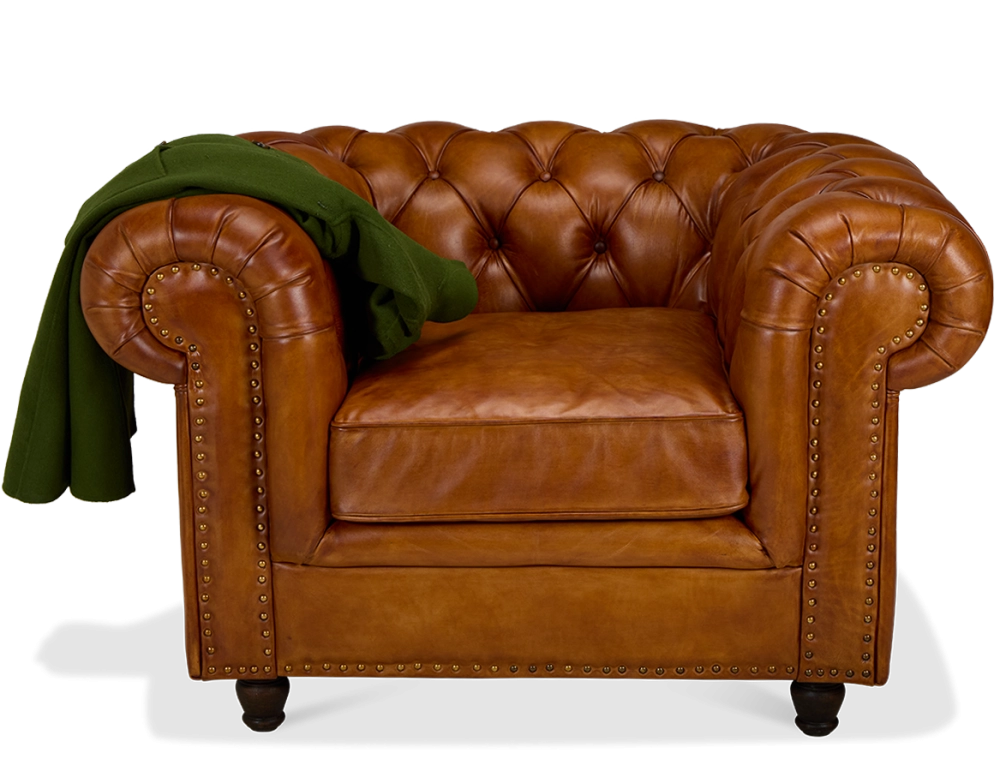 Fauteuil chesterfield cuir marron clair accoudoirs cloutés