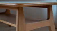 Table basse rectangulaire en chêne et céramique avec bois teinte naturelle plateau céramique effet marbre blanc 120X60 cm