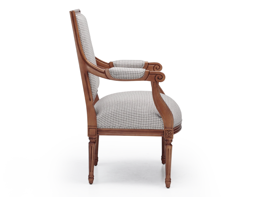 Fauteuil ancien style Louis XVI bois teinte ancienne et tissu pied de poule blanc et taupe