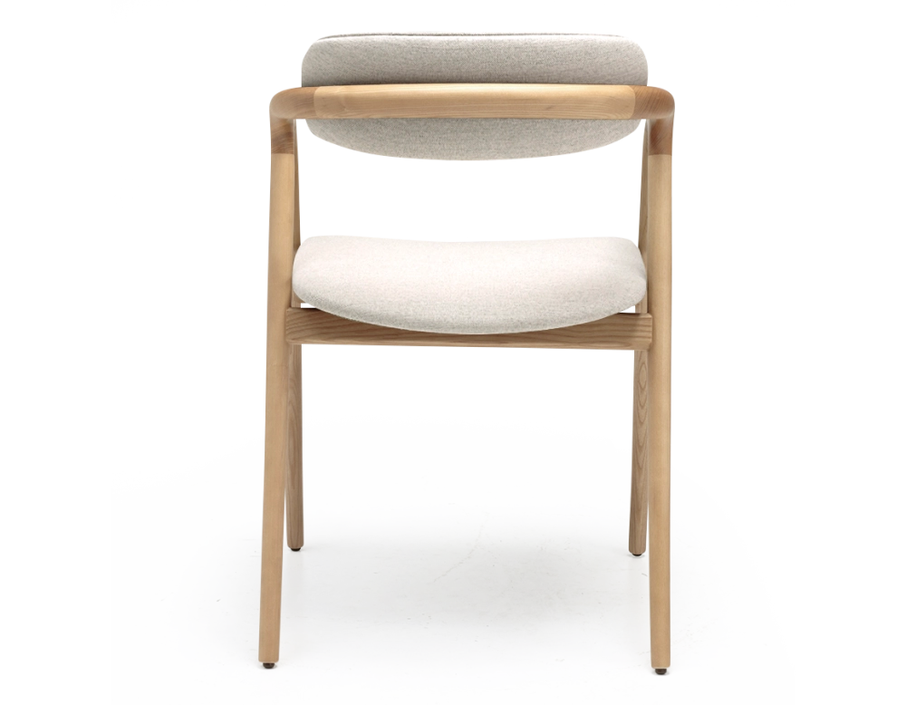 Silla escandinava madera tinte natural asiento tejido beige natural