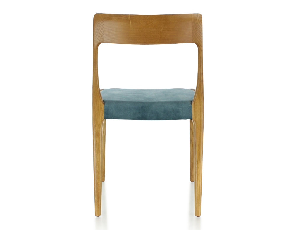 Chaise scandinave bois teinte merisier assise tissu velours bleu pétrole