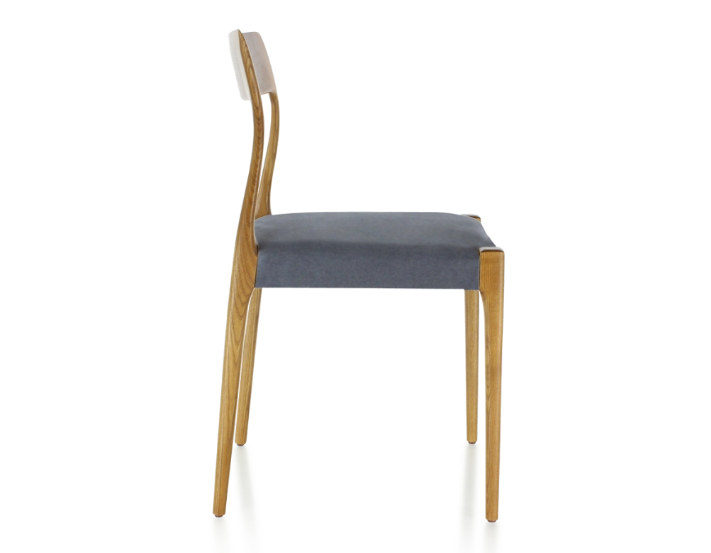 Chaise scandinave bois teinte merisier assise tissu gris