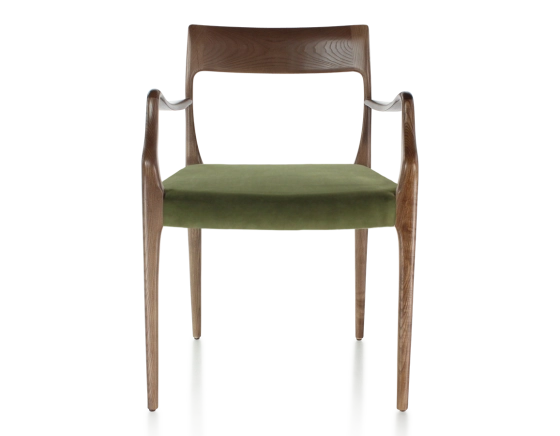 Chaise scandinave avec accoudoirs bois teinte marron foncé assise tissu vert olive