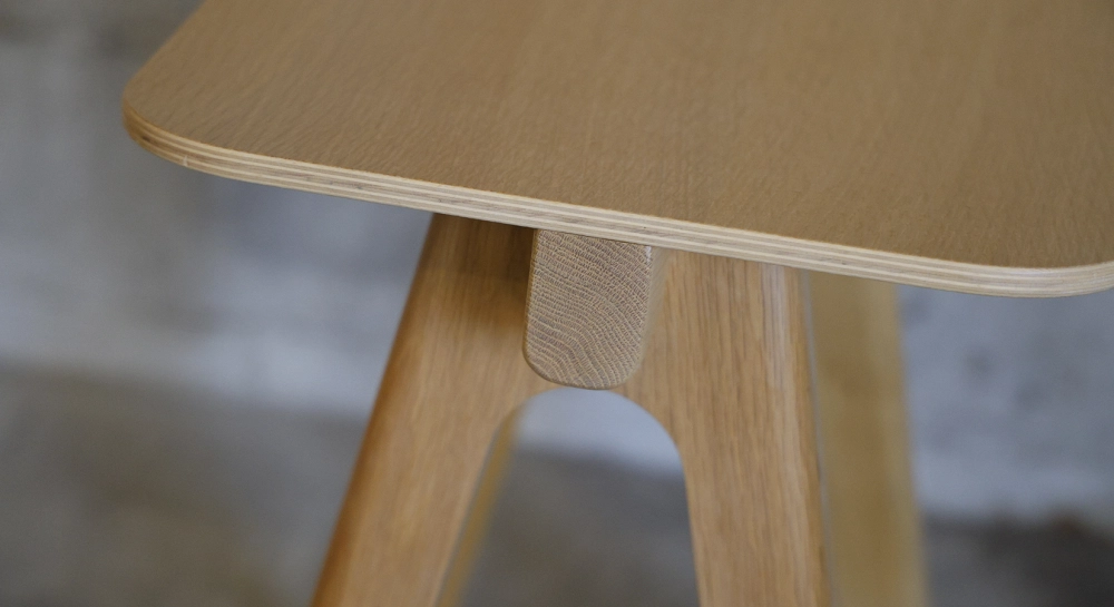 Tabouret de bar en chêne H60 cm bois teinte naturelle