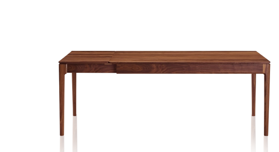 Table extensible en noyer 8 à 12 personnes avec plateau et allonges bois teinte naturelle 210x100 cm