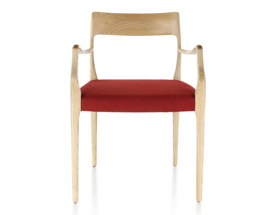 Chaise scandinave avec accoudoirs bois teinte naturelle assise tissu bordeaux