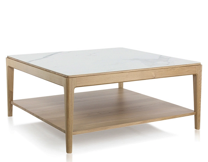 Mesa de centro cuadrada de roble y cerámica con estante en madera tinte natural tablero cerámico efecto mármol blanco 100x100 cm