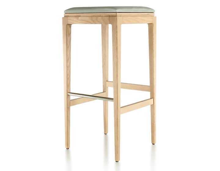Taburete de bar de diseño H80 cm madera tinte natural asiento piel verde salvia