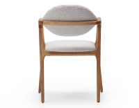 Chaise design avec accoudoirs bois teinte naturelle et tissu bouclé blanc