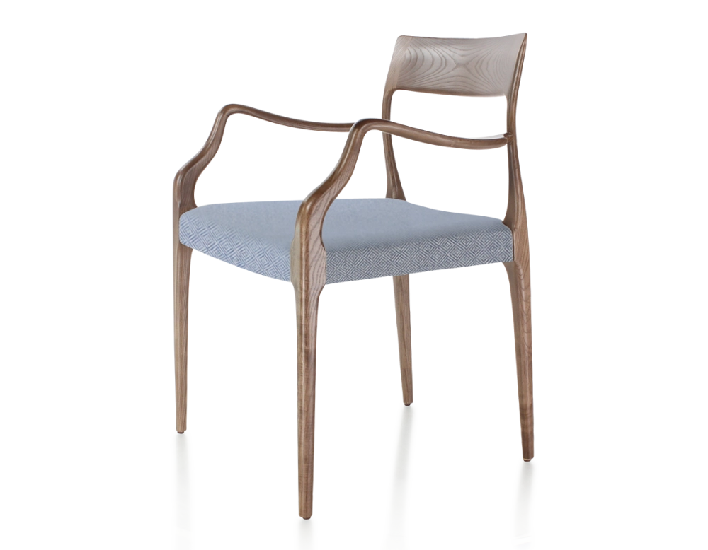 Chaise scandinave avec accoudoirs bois teinte marron foncé assise tissu chevron bleu
