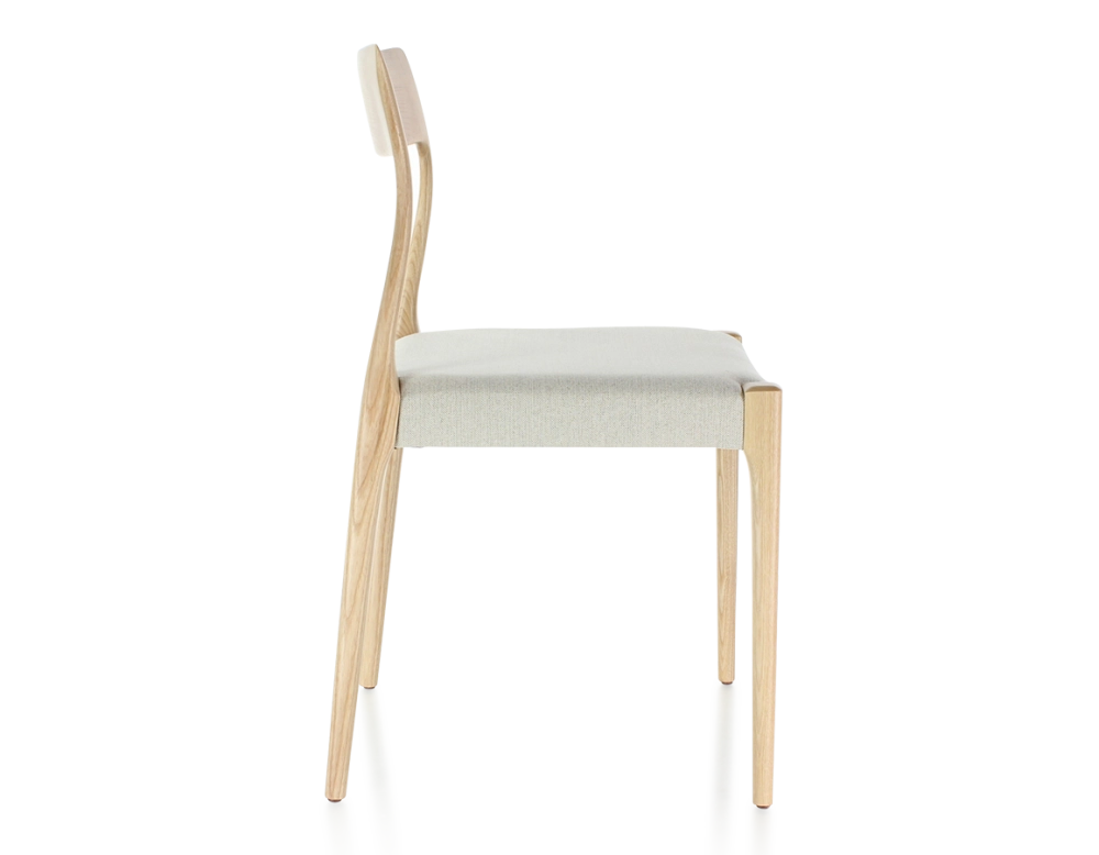 Chaise scandinave bois teinte naturelle assise tissu beige naturel