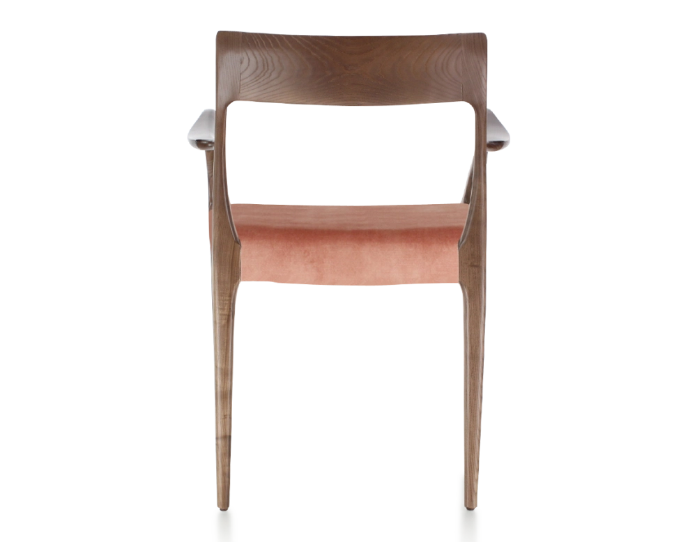 Chaise scandinave avec accoudoirs bois teinte marron foncé assise tissu velours rose pâle
