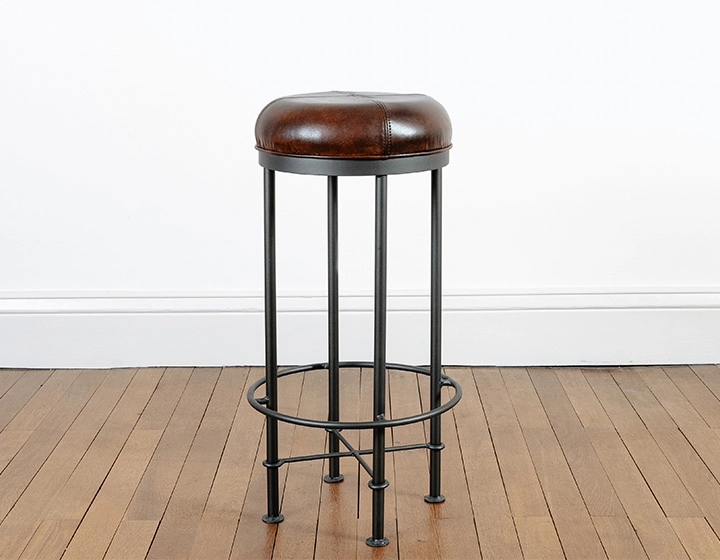 Tabouret de bar vintage cuir marron soutenu