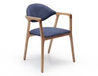 Chaise design avec accoudoirs bois teinte naturelle et tissu bleu océan